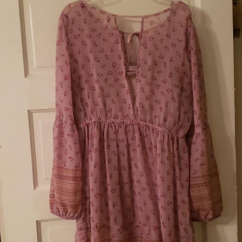 Dress - Picture 4 of 7
